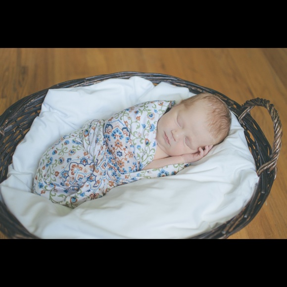 Meet your Posher, Melissa - Picture 3 of 8